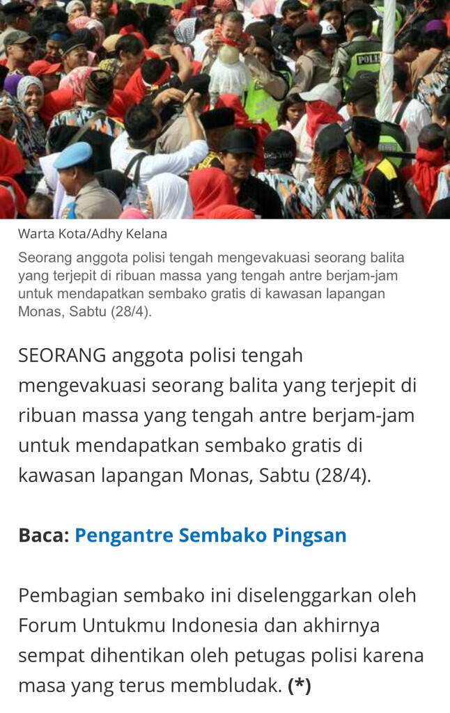 BERITA FOTO: Beginilah Penampakan Antre Sembako yang Bikin Pingsan