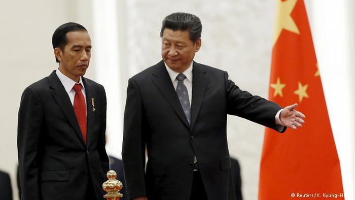 Jokowi Menyerahkan Kedaulatan Indonesia Kepada Asing dan Cina Tiongkok
