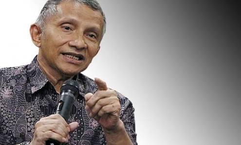 Amin Rais, Tua-tua Keladi Makin Tua Makin Menggelitik