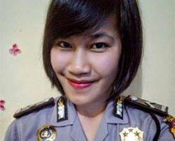 Bripda Tetty, Penganut Parmalim Yang Berhasil Jadi Polisi