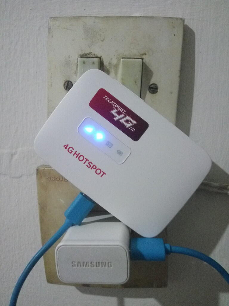 &#91;REVIEW&#93; MIFI ALCATEL MW40 FREE TELKOMSEL 14GB UNLOCK HANDAL JARINGAN 4G TERLENGKAP