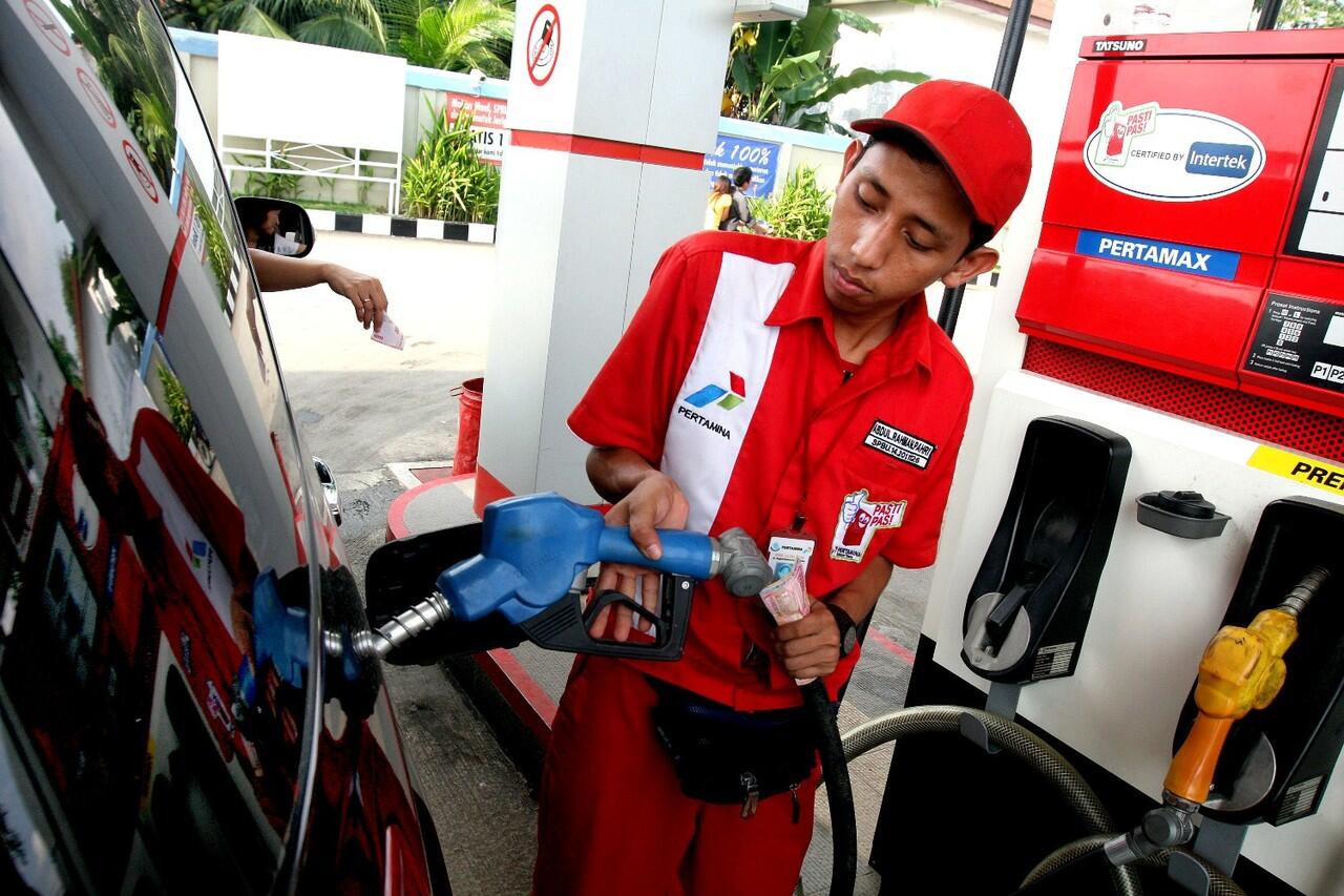 Apa Iya Mencampur BBM Beda Oktan Untuk Mobilmu Bisa Bikin Untung, Gan?