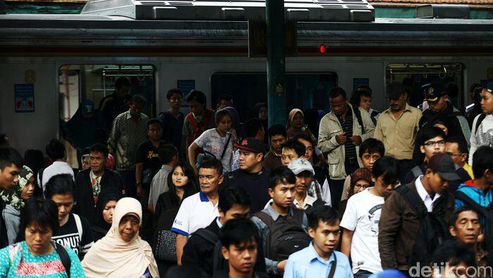 Revisi Cuti Lebaran Rugikan Orang yang Sudah Beli Tiket Mudik