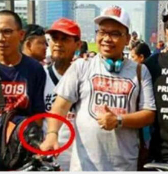 Heboh, Gelang Kode yang Dipakai Korban Dugaan Intimidasi, Mustofa Nahrawardaya Temuka