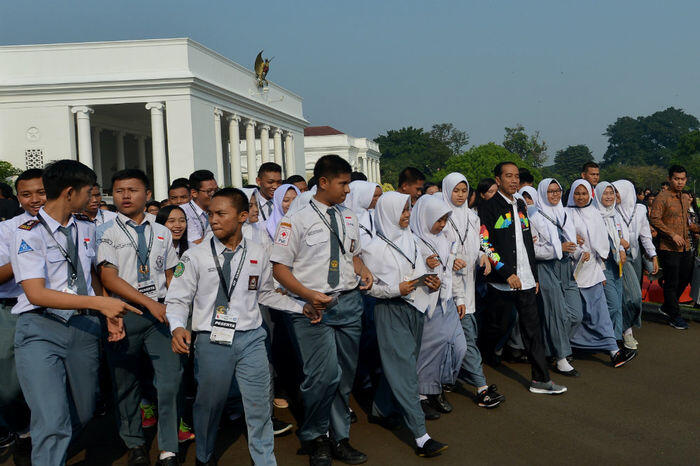 Jaket Jokowi dan caranya mempromosikan Asian Games