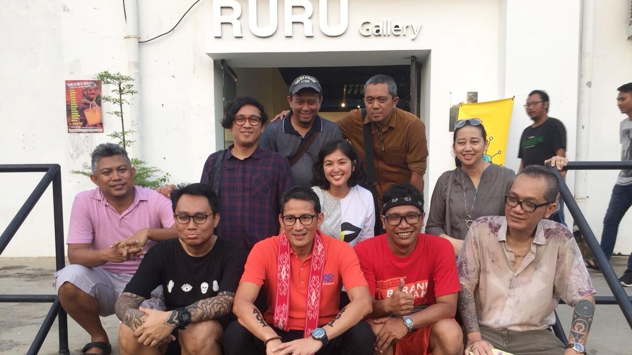 Sandi Kagum Anak Muda di Gudang Sarinah yang Ciptakan Lapangan Kerja