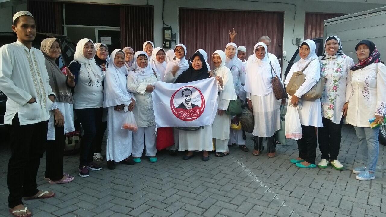 Ziarah ke Banten, Relawan Doakan Jokowi Terhindar dari Fitnah Keji