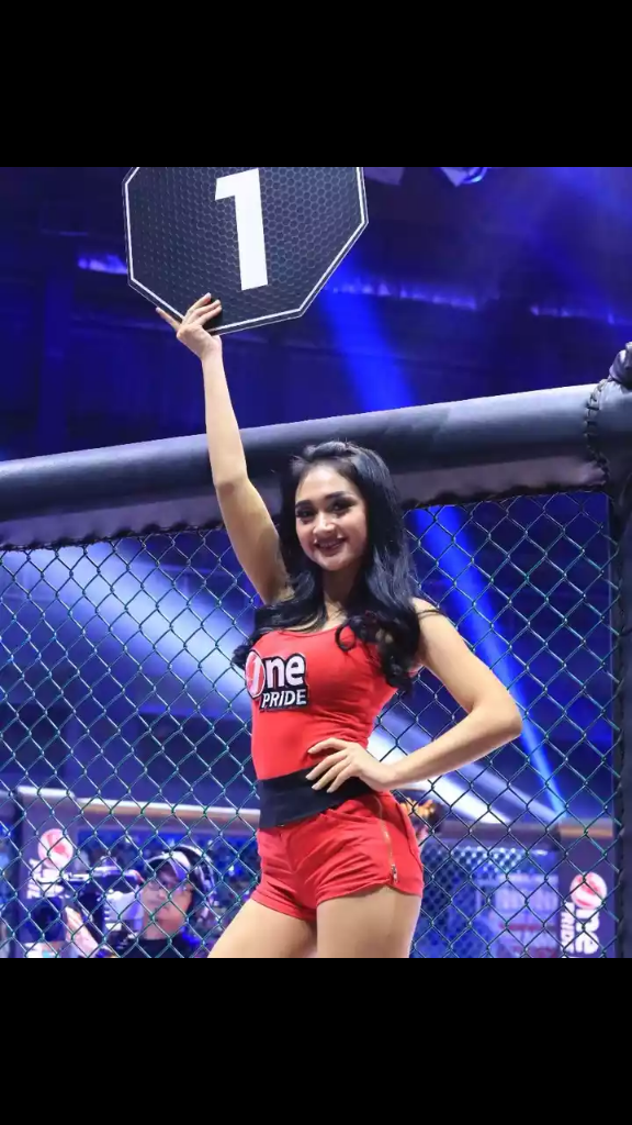Pesona 3 Bidadari One Pride MMA Tv One