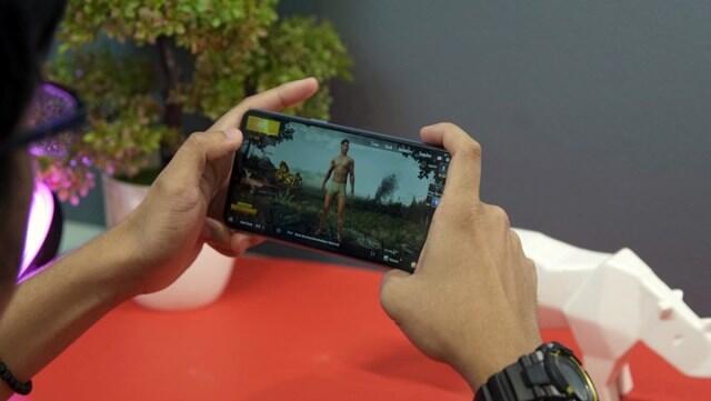 Ternyata #GodaanOPPOF7 Mengalahkan Godaan Gebetan Gan!