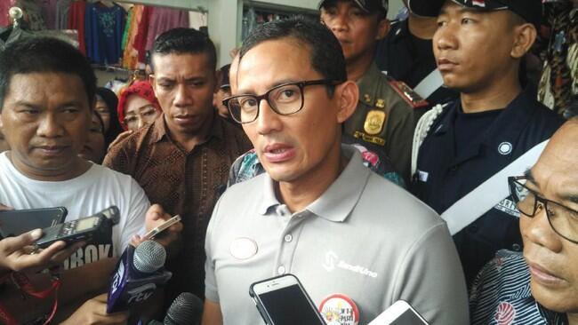 Sandi Panggil Pengelola Tugu Proklamasi Soal Senam Relawan Jokow

