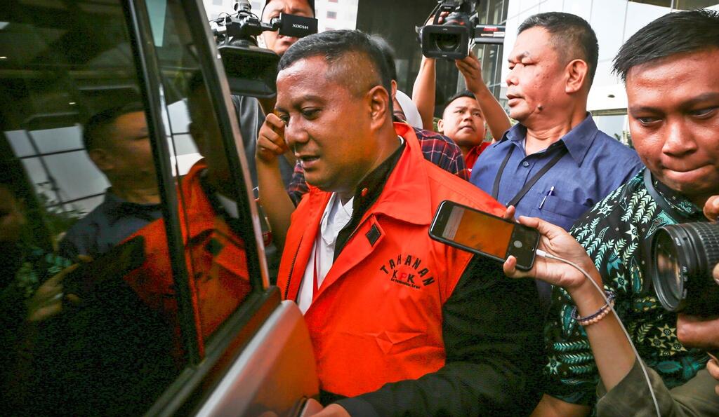 20 Mobil Bupati Mojokerto Disita KPK