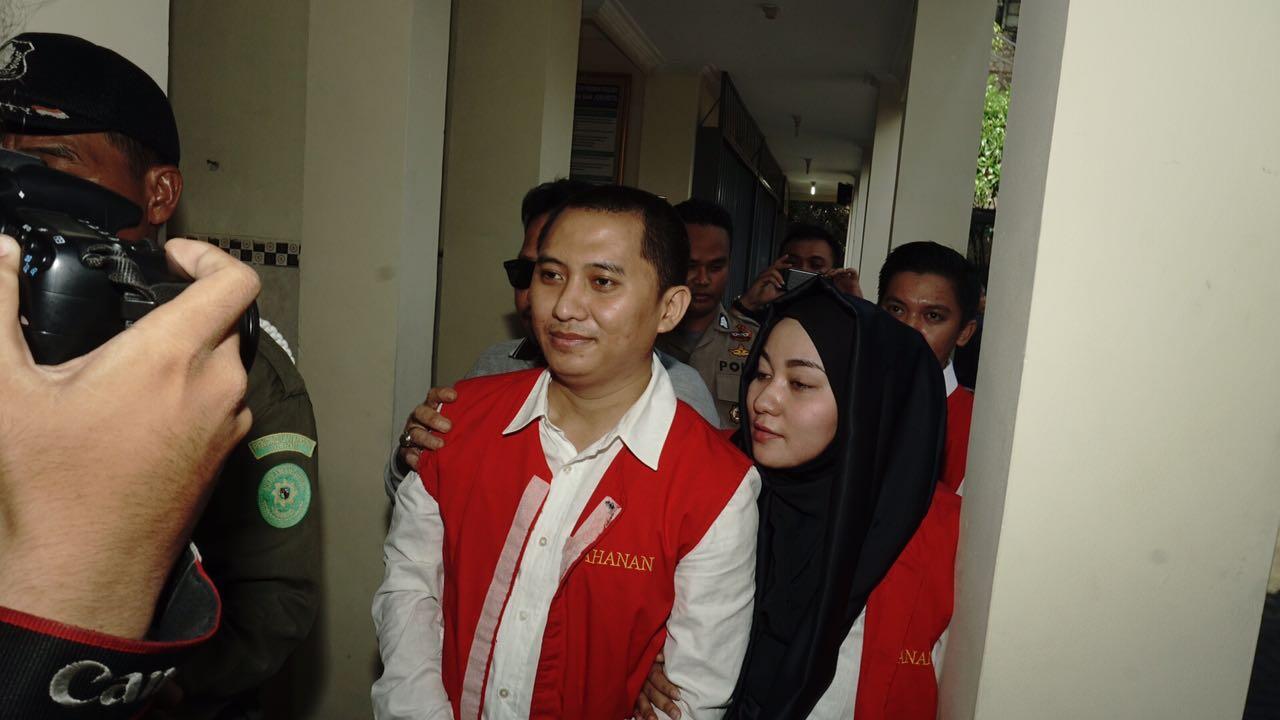 Bos First Travel: Tuntutan Jaksa Ketinggian
