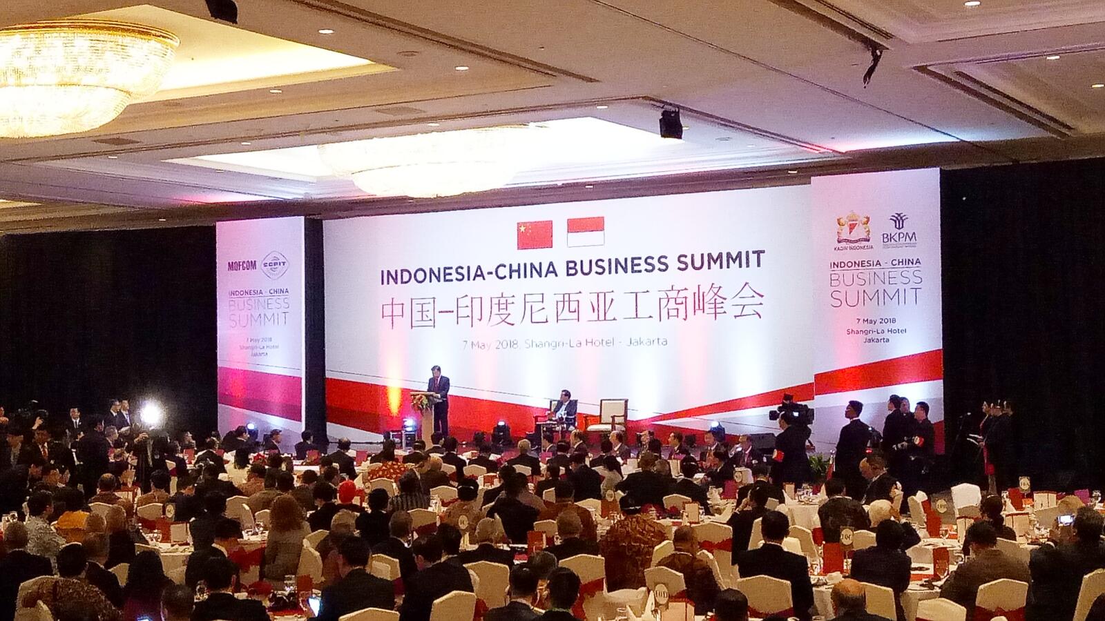 Wapres JK Makan Malam dengan PM dan Pebisnis China