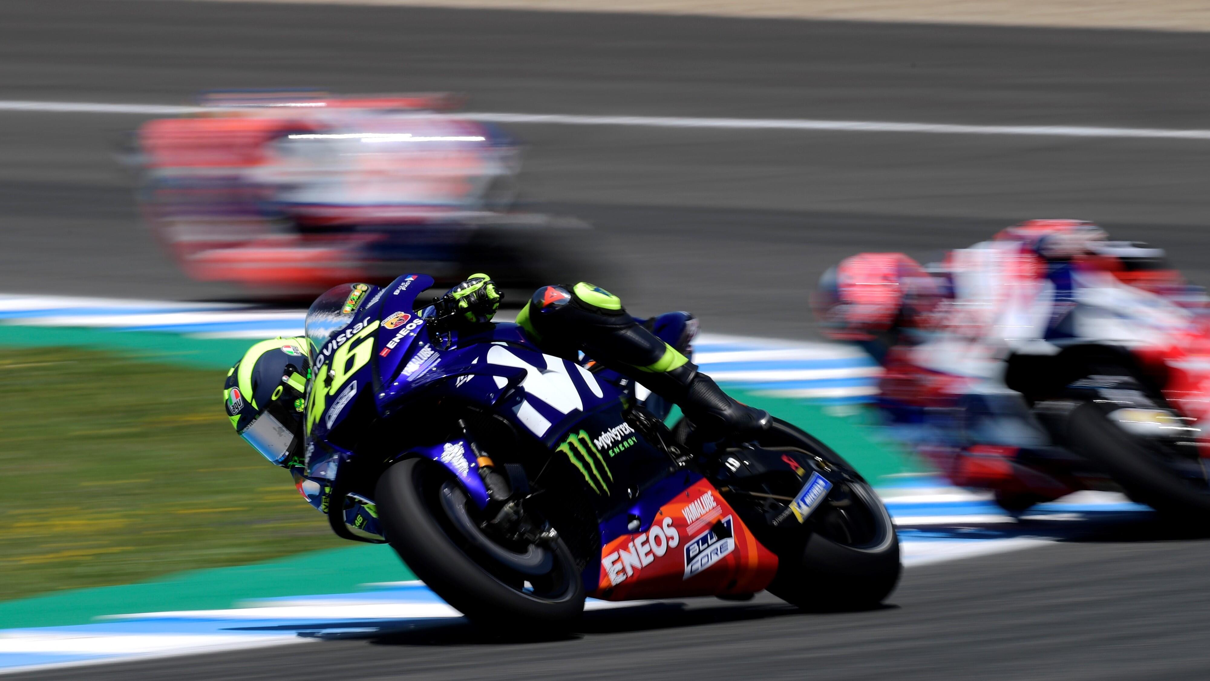 Kerap Tuai Hasil Buruk, Rossi Desak Yamaha Segera Berbenah