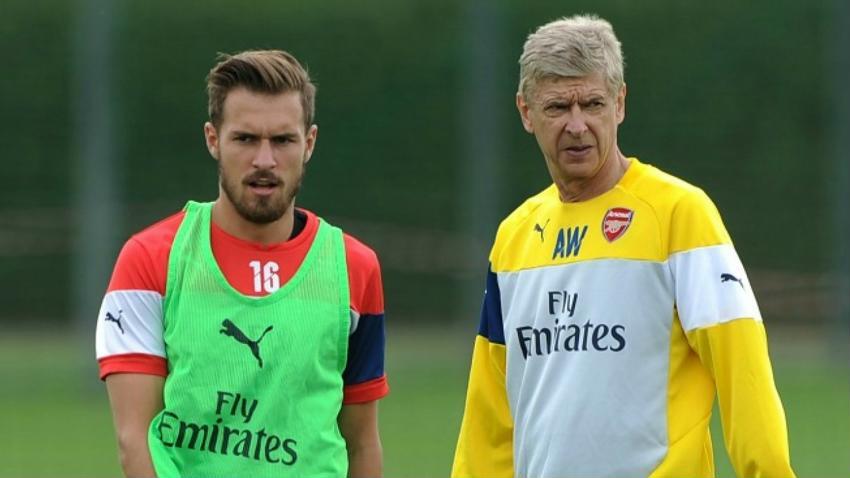 Siapa Pembelian Pemain Terbaik Arsenal di Era Kepelatihan Arsène Wenger?