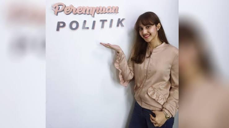 Hai Bro-Sis PSI, Ada yang Bisa Dipelajari dari Perancis dan India
