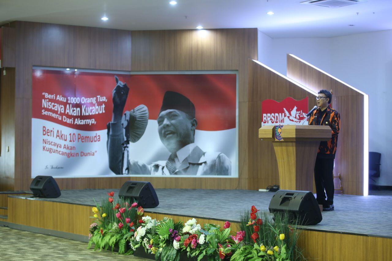 Mendagri Tegaskan Ormas di Indonesia Harus Berpegang pada Pancasila
