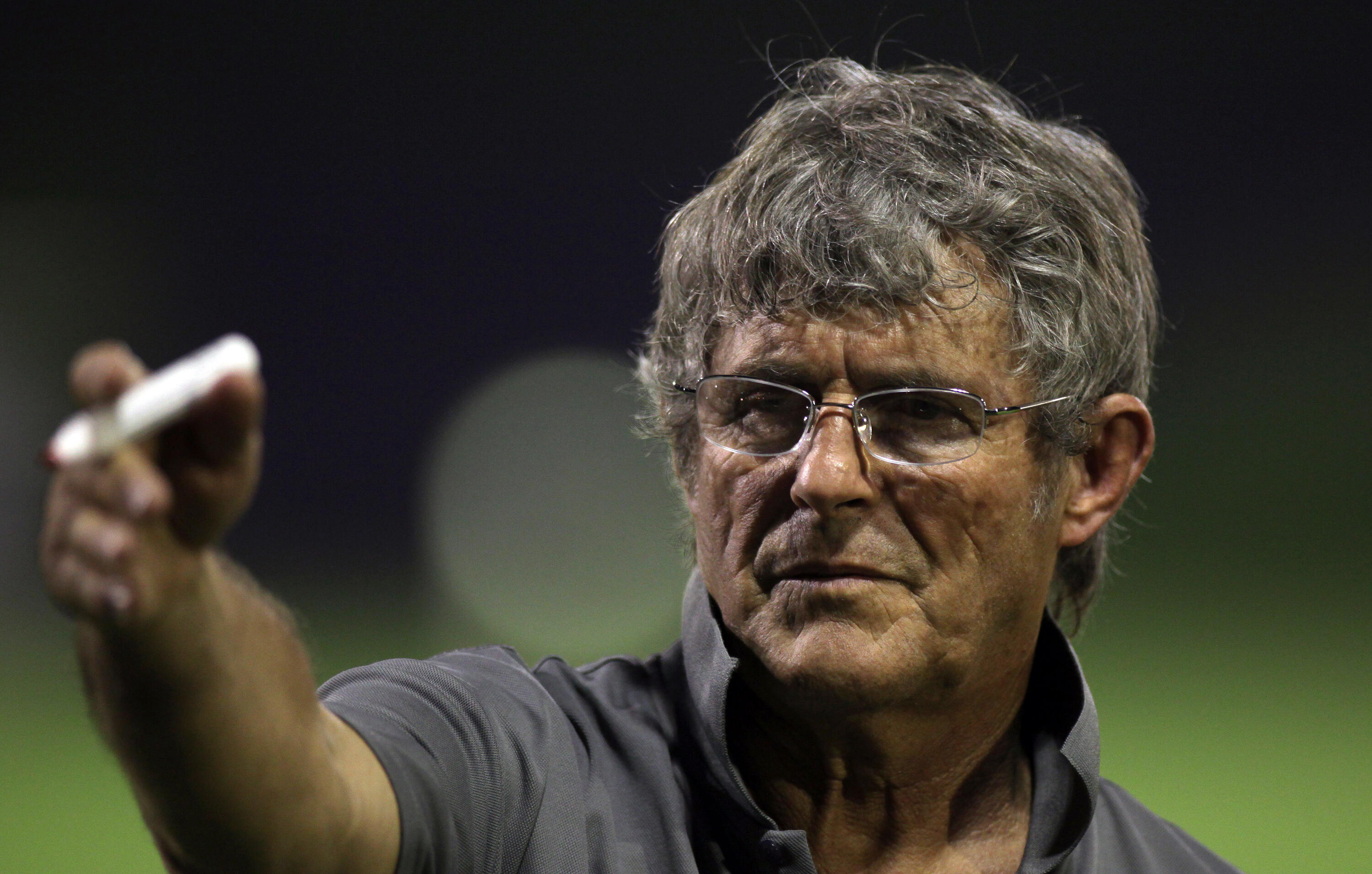 Bora Milutinovic: Lima Piala Dunia, Lima Tim Berbeda