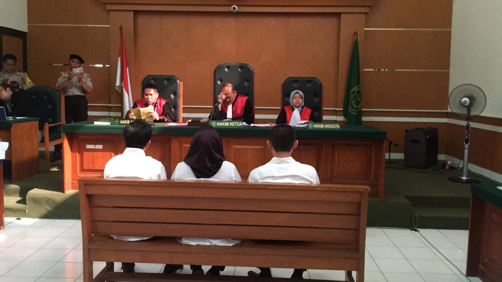 Tuntutan 20 Tahun Penjara untuk Bos First Travel