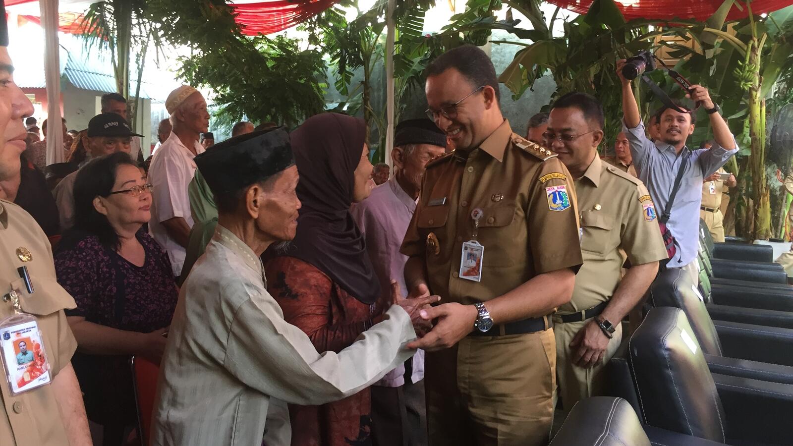 Pemprov DKI Akan Sebar Kartu Lansia Jakarta Secara Merata