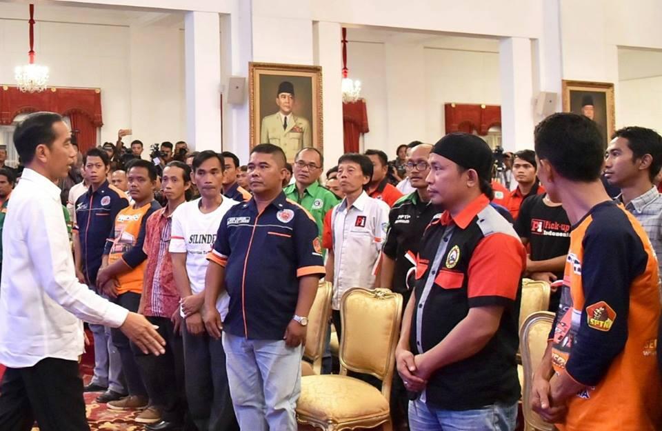 Jokowi Kaget Masih Banyak Pungli dan Premanisme kepada Sopir Truk