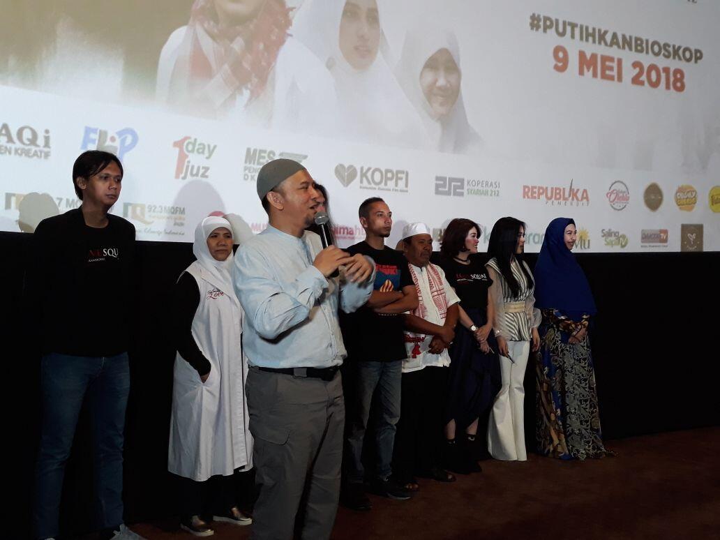 Prabowo-Fadli Zon Nonton Film 212, Targetkan 7 Juta Penonton