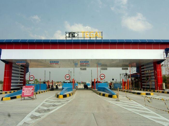 Tarif tol Jakarta ke Surabaya lebih murah dari harga tiket bus