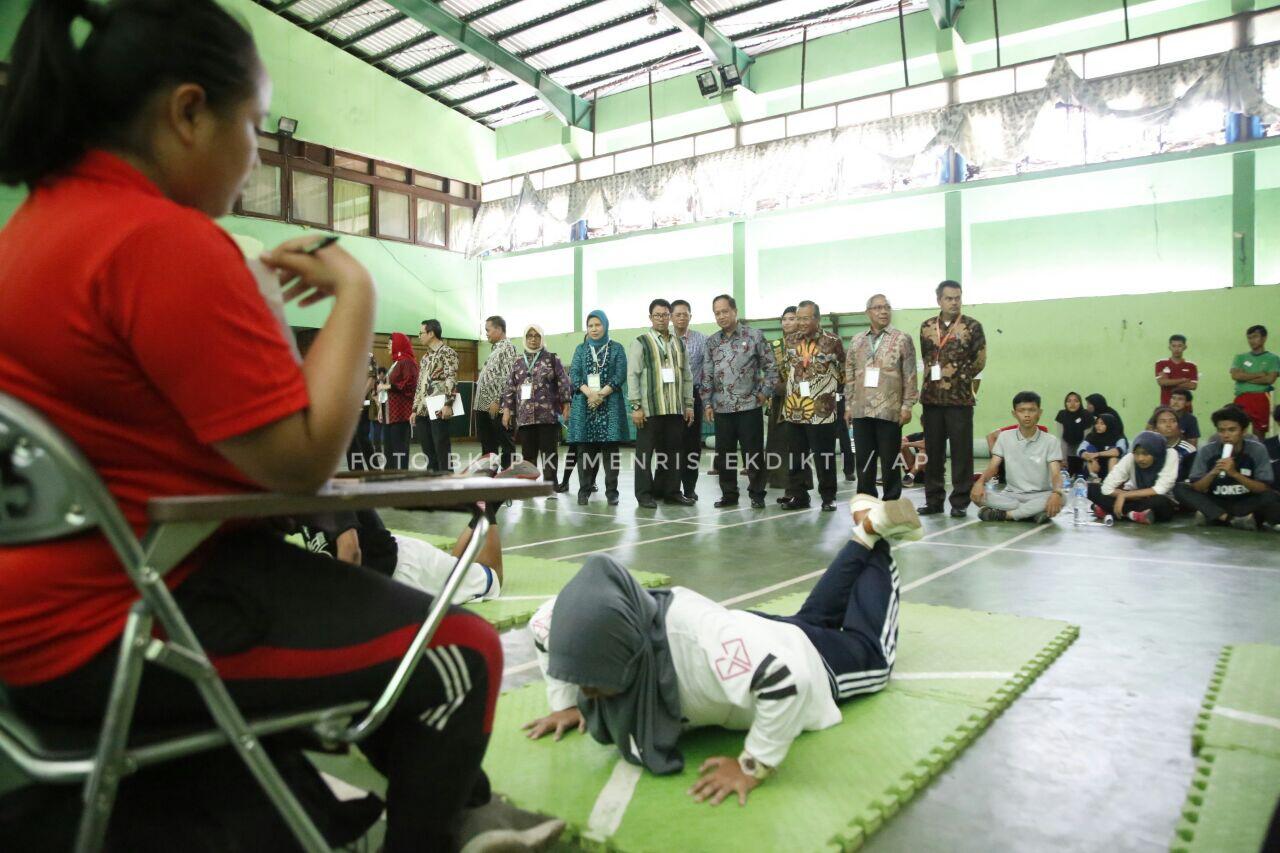 Menristekdikti Harap Perguruan Tinggi Mampu Dorong Pertumbuhan Industri Olah Raga