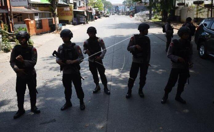 Lima Polisi dan Seorang Napi Teroris Tewas, Seorang Polisi Masih Disandera