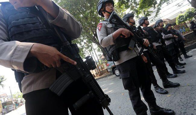 6 Polisi Disandera Sejak Kemarin, 5 Orang Akhirnya Gugur