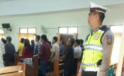 Sat Lantas Polres Banyuasin Giat Program PASTI Peringatan Isa Almasih