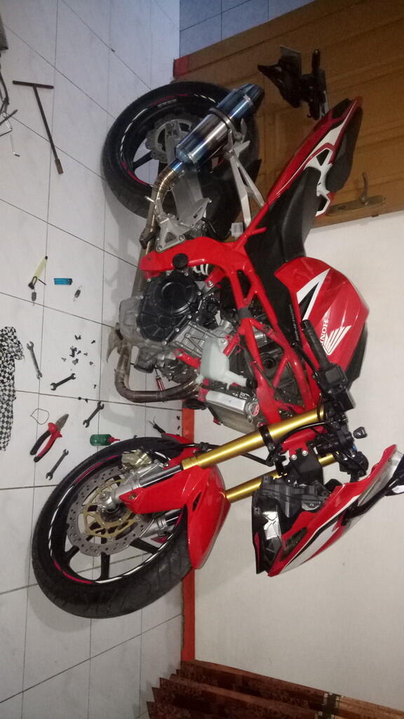 Minta bantuannya Bagaimana cara mengatasi Masalah di sepeda motor CBR 250rr