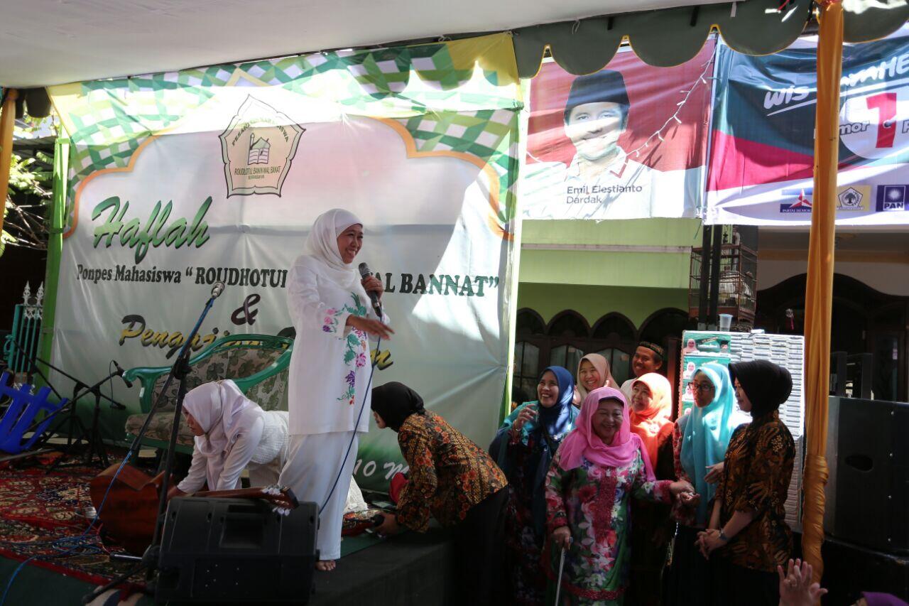 Libur Kampanye, Khofifah Pilih Sowan ke Kiai