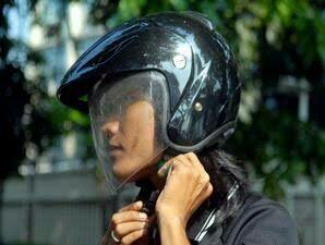 Tips Melewati Hujan Abu Vulkanik