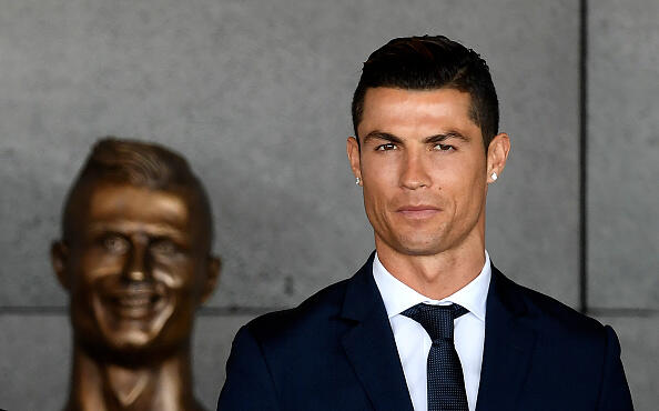 Cristiano Ronaldo Dapat Pekerjaan Baru Jadi Produser Serial Drama