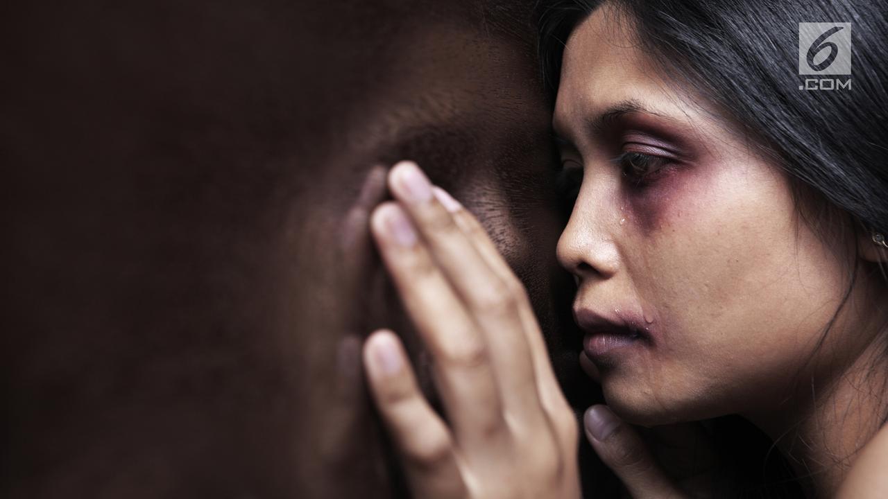 Meski Terima Kekerasan, 5 Hal Ini Buat Wanita Bertahan dalam Hubungan