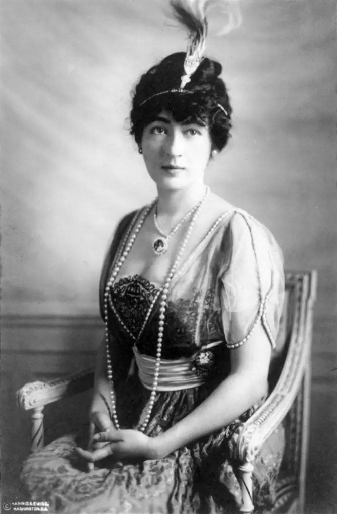 Sejarah Hope Diamond, Berlian yang Membawa Kutukan
