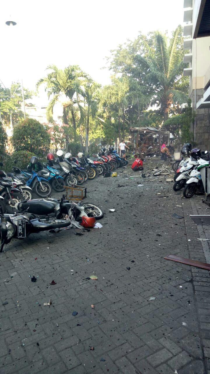 Bom Goncang Tiga Gereja di Surabaya, Begini Kronologisnya