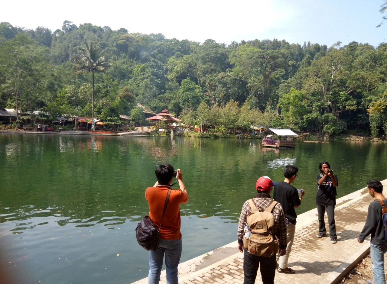 Ini Sejarah Objek Wisata Situ Cipanteun Majalengka yang Semakin Menunjukan Pesonanya