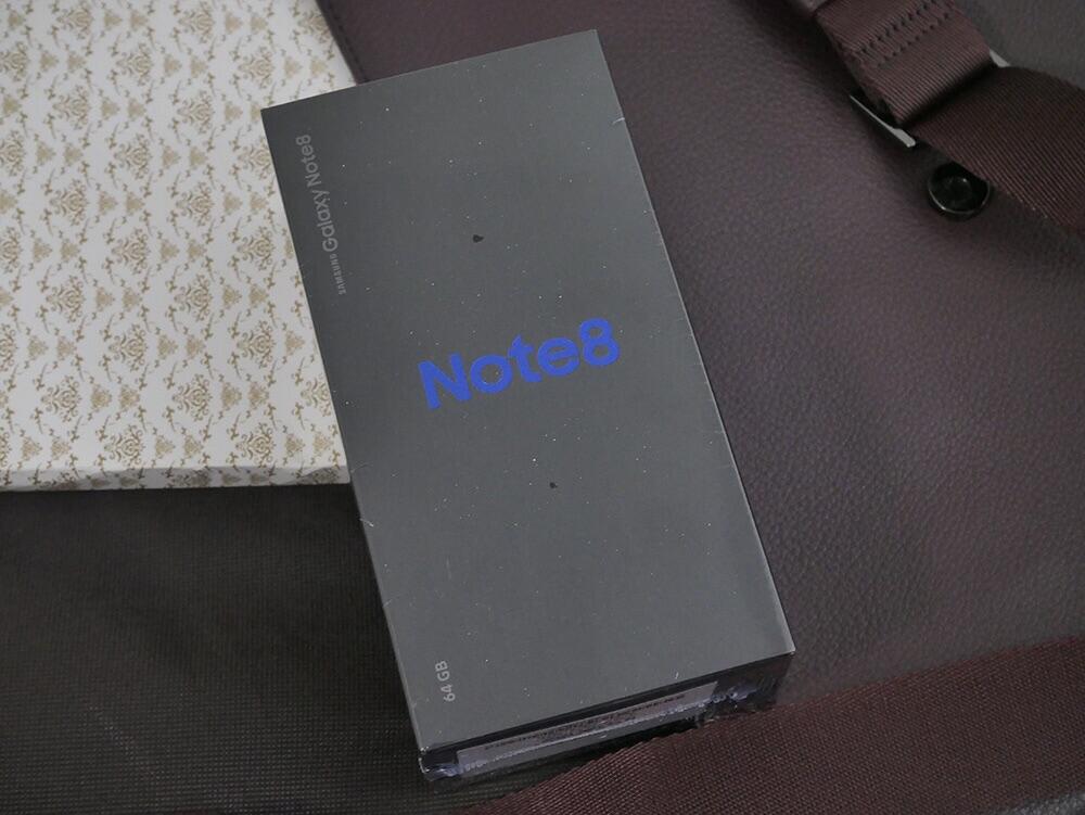 Samsung Note 8 BNIB masih segel & gress!