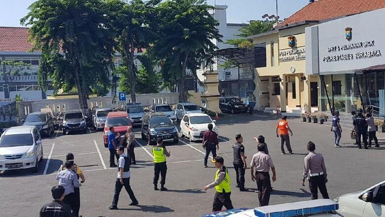 Polrestabes Surabaya ikutan Di BOM