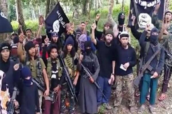 Wanita yang Sebar Hoax Bom Surabaya Adalah Kepala Sekolah