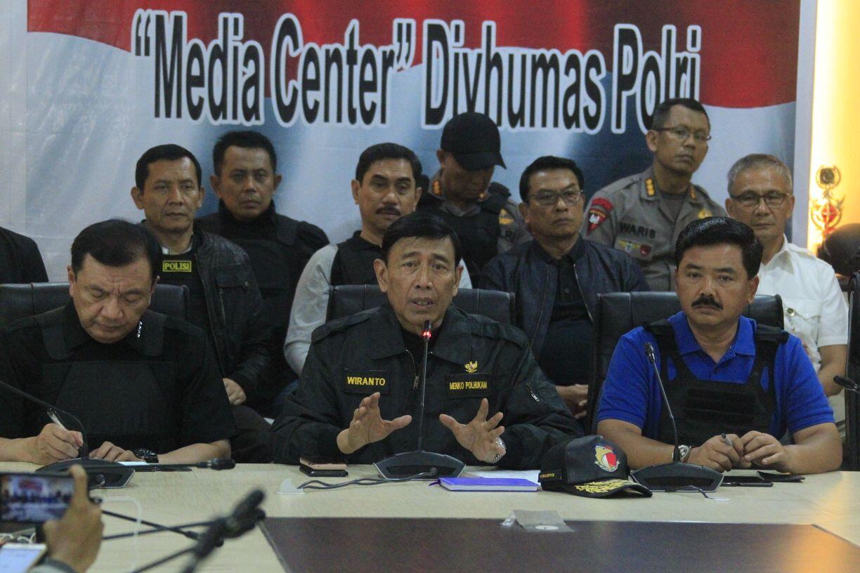 Menko Polhukam: Kita Ultimatum Menyerah atau Hadapi Serbuan