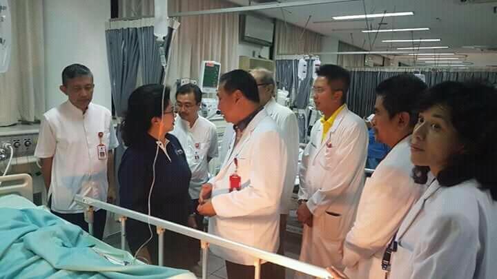 Menkes Pantau Korban Pengeboman di Surabaya
