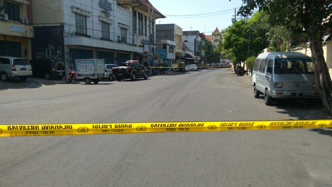 Pelaku Bom Polrestabes Tunggangi Dua Motor Beriringan