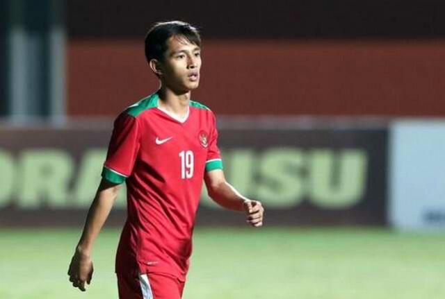 Selain Egy Maulana Vikri, 3 Pemain sepakbola Indonesia ini merintis karir di Eropa