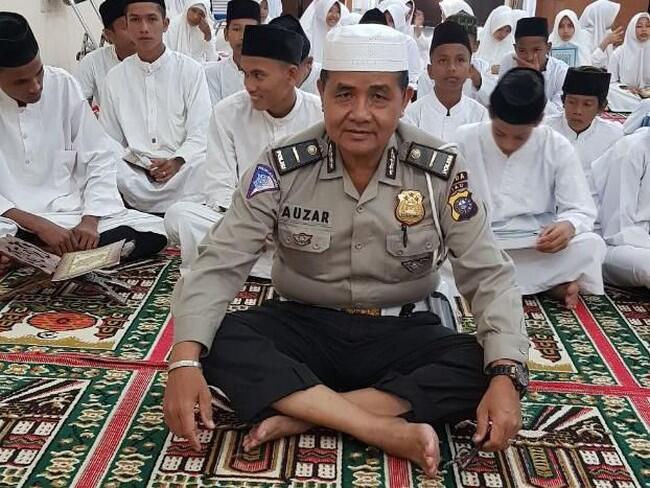 Ipda Auzar, Muazin Yang Gugur Di Tabrak Teroris Di Mapolda Riau