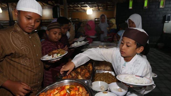 Kenangan Indah Ramadhan di Pulau Dewata : Dari Mayoritas ke Minoritas