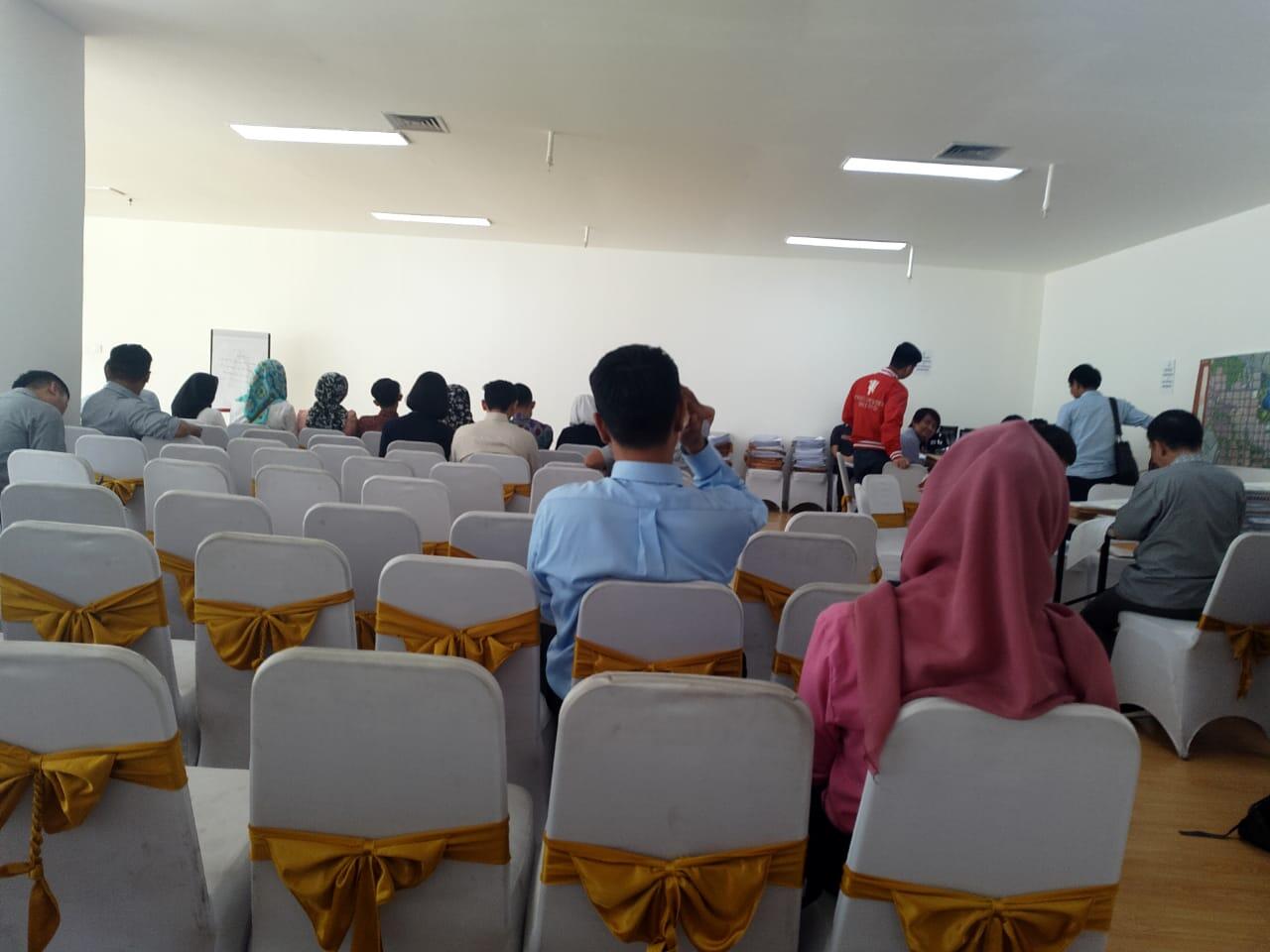 Di butuhkan 200 sales executive meikarta pengalaman
