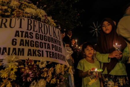 Cegah Radikalisme di Lingkungan Anak Muda